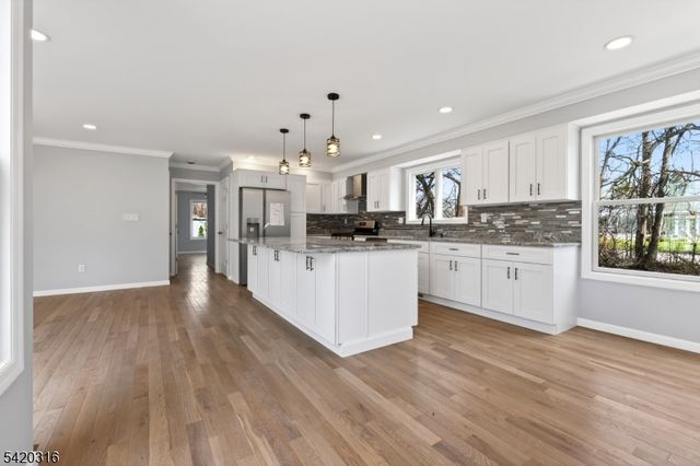 237 Jacksonville Dr, Parsippany-troy Hills Twp., NJ 07054