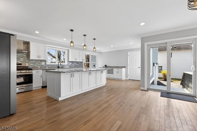 237 Jacksonville Dr, Parsippany-troy Hills Twp., NJ 07054