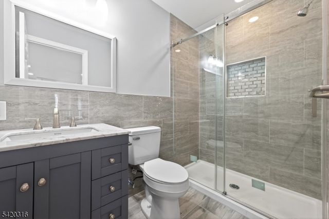 237 Jacksonville Dr, Parsippany-troy Hills Twp., NJ 07054