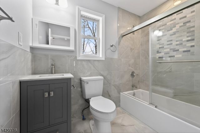 237 Jacksonville Dr, Parsippany-troy Hills Twp., NJ 07054
