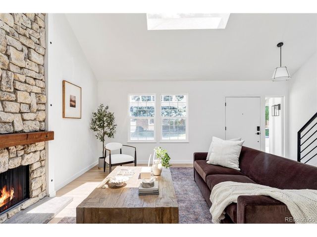 6321 S Florence Way, Englewood, CO 80111