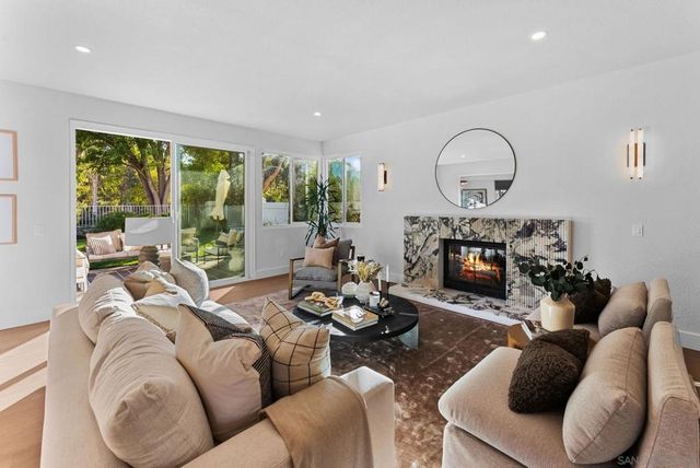 12257 Avenida Consentido, San Diego, CA 92128