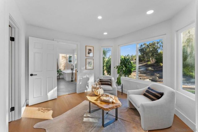 12257 Avenida Consentido, San Diego, CA 92128