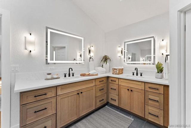 12257 Avenida Consentido, San Diego, CA 92128