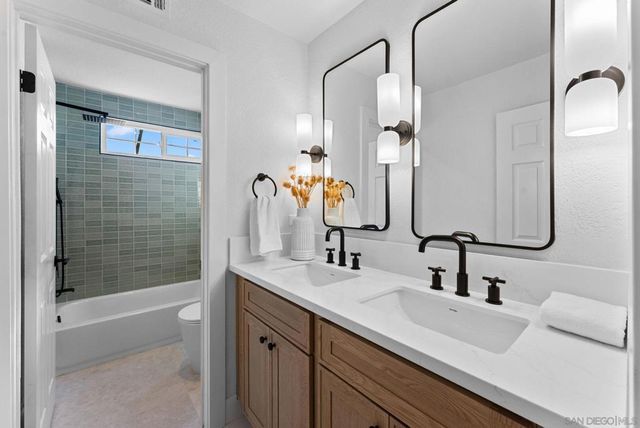 12257 Avenida Consentido, San Diego, CA 92128