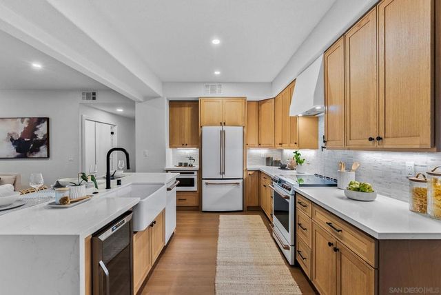 12257 Avenida Consentido, San Diego, CA 92128