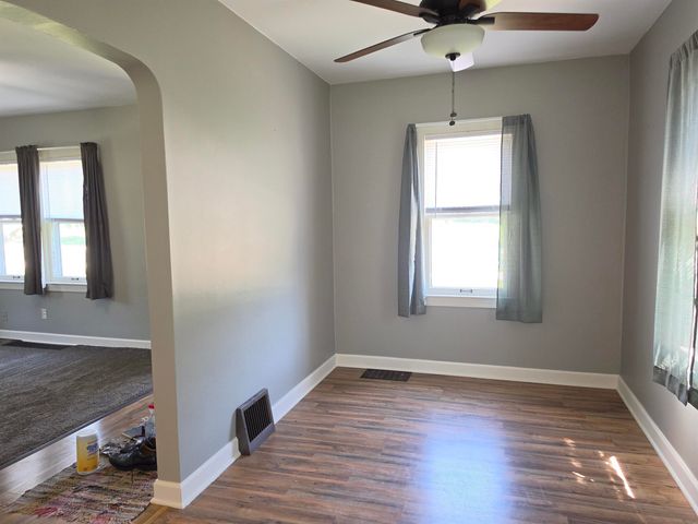 4616 Lafayette Road, Evansdale, IA 50707