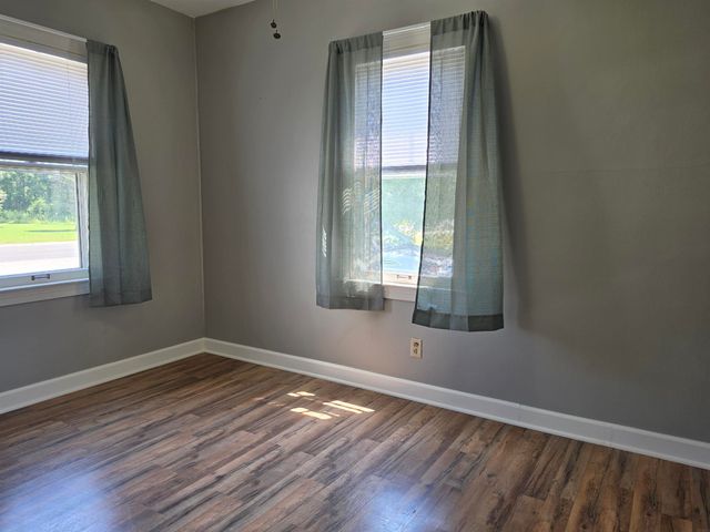 4616 Lafayette Road, Evansdale, IA 50707