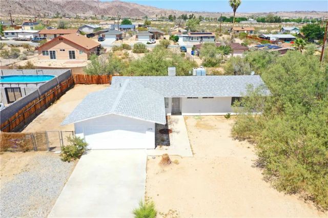 6978 Juniper Avenue, 29 Palms, CA 92277