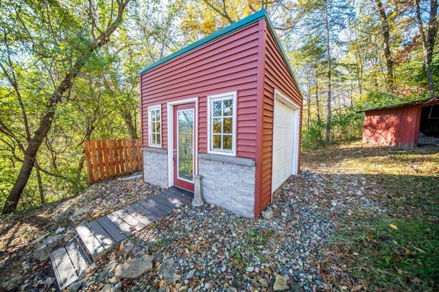 170 Fisherman Drive NW, Oronoco, MN 55960