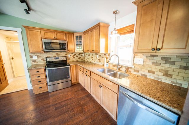 170 Fisherman Drive NW, Oronoco, MN 55960