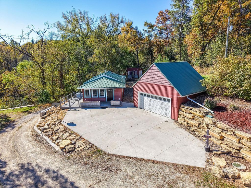 170 Fisherman Drive NW, Oronoco, MN 55960