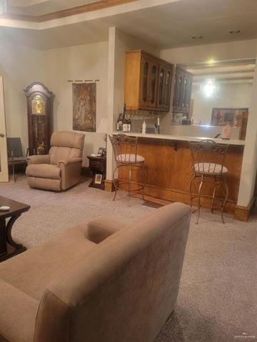 400 E Wisteria Avenue, Mcallen, TX 78504