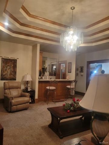 400 E Wisteria Avenue, Mcallen, TX 78504