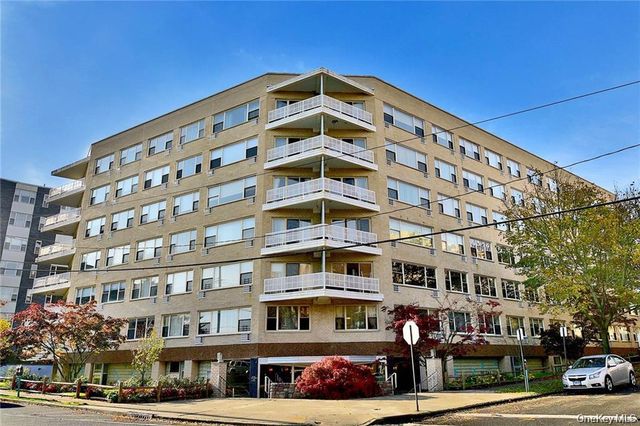 12 Old Mamaroneck Road 7K, White Plains, NY 10601