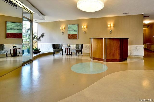 12 Old Mamaroneck Road 7K, White Plains, NY 10601