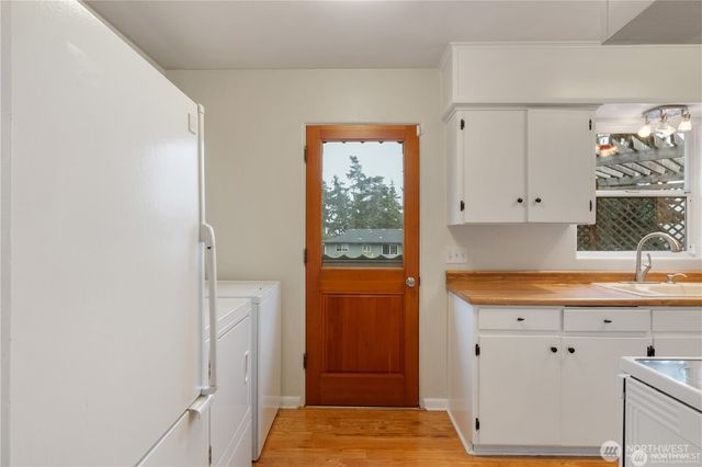 1123 Forest Glen Road, Oak Harbor, WA 98277