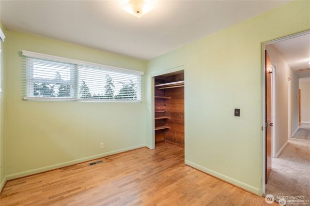 1123 Forest Glen Road, Oak Harbor, WA 98277