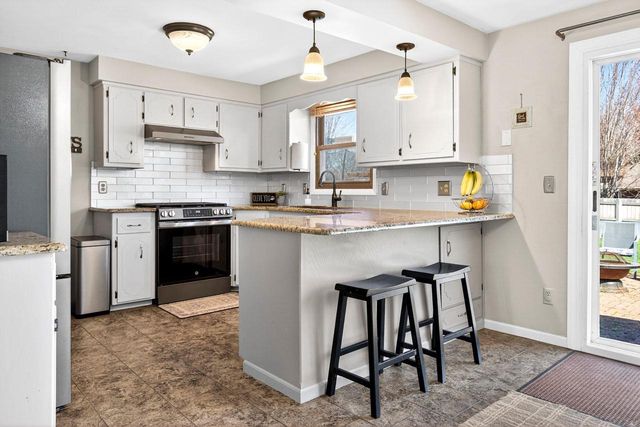 3008 E BONA AVENUE, Appleton, WI 54915