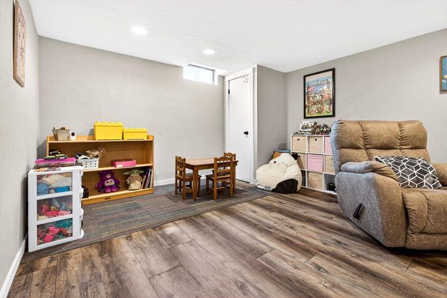 3008 E BONA AVENUE, Appleton, WI 54915