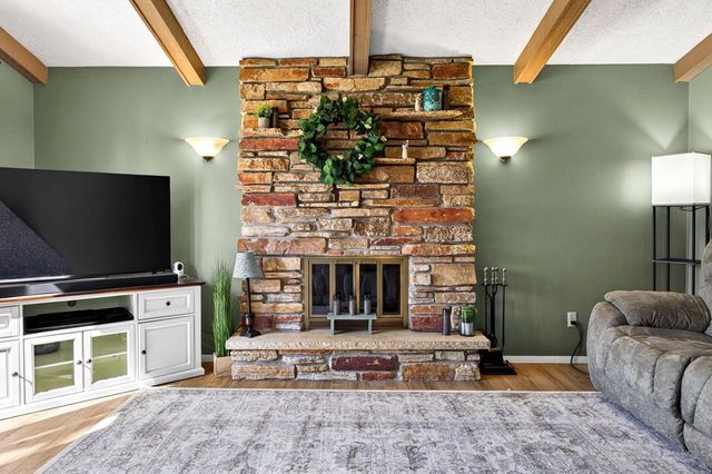 3008 E BONA AVENUE, Appleton, WI 54915
