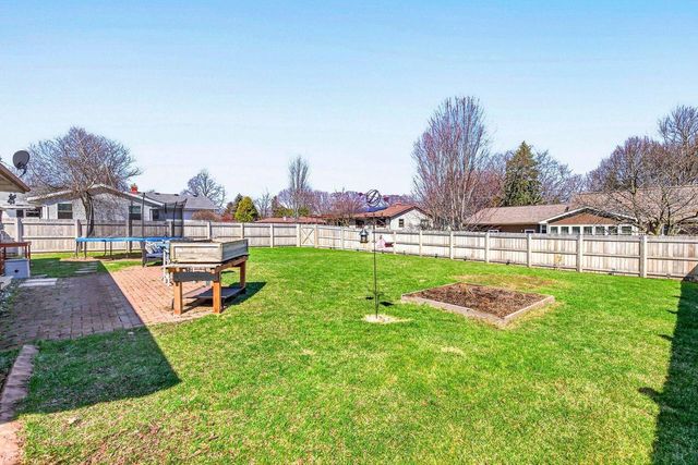3008 E BONA AVENUE, Appleton, WI 54915