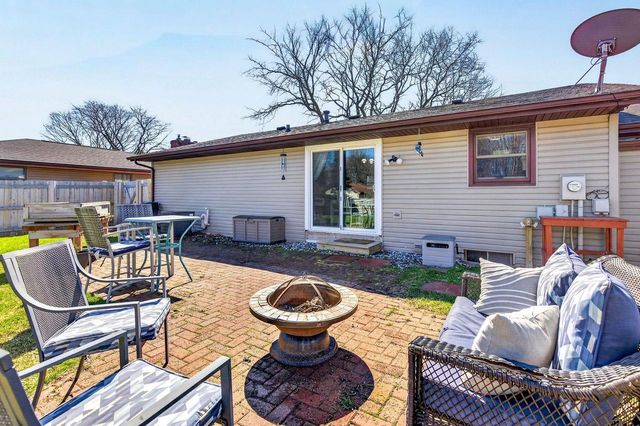 3008 E BONA AVENUE, Appleton, WI 54915