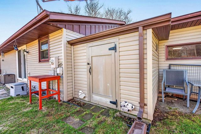 3008 E BONA AVENUE, Appleton, WI 54915