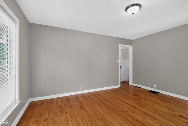 423 Clyde Avenue, Indianapolis, IN 46201