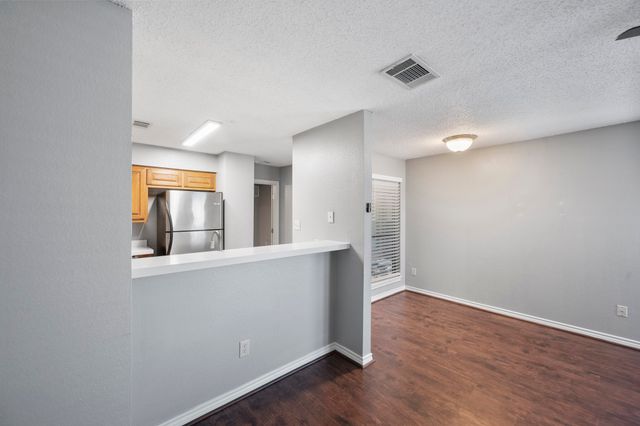 1712 Baird Farm Circle 2101, Arlington, TX 76006