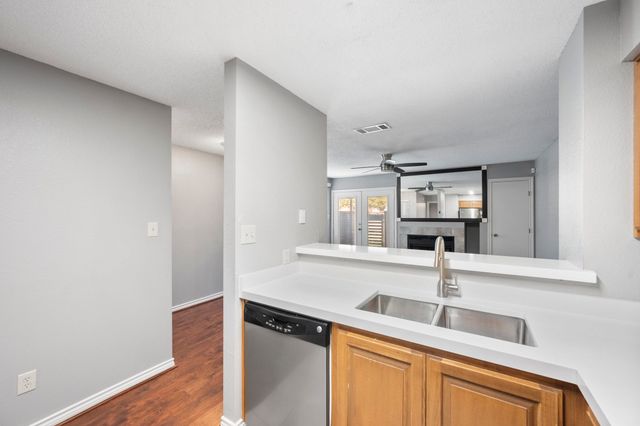 1712 Baird Farm Circle 2101, Arlington, TX 76006