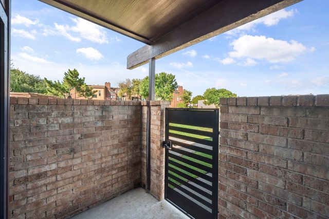 1712 Baird Farm Circle 2101, Arlington, TX 76006