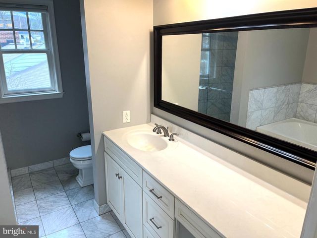 4105 EDGEVALE CT, Chevy Chase, MD 20815