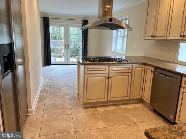 4105 EDGEVALE CT, Chevy Chase, MD 20815