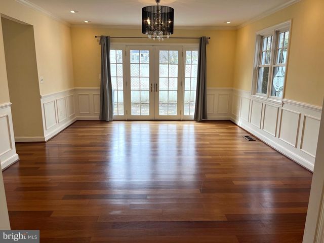 4105 EDGEVALE CT, Chevy Chase, MD 20815