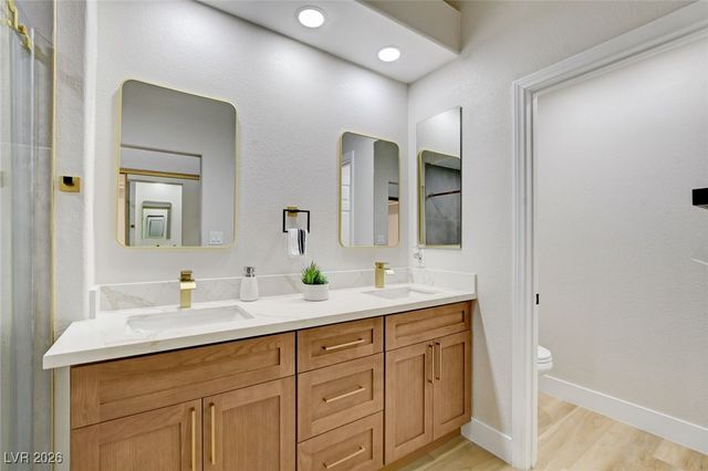 6987 Emerald Springs Lane, Las Vegas, NV 89113