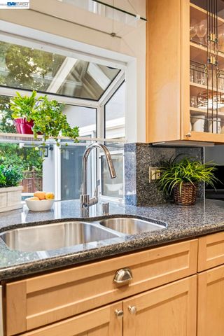 1296 Vintner Way, Pleasanton, CA 94566