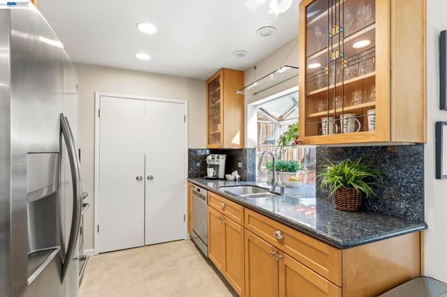 1296 Vintner Way, Pleasanton, CA 94566