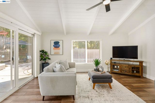 1296 Vintner Way, Pleasanton, CA 94566