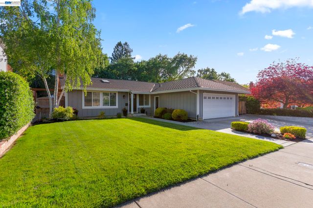 1296 Vintner Way, Pleasanton, CA 94566
