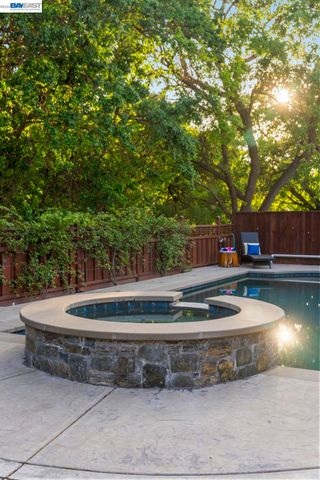 1296 Vintner Way, Pleasanton, CA 94566