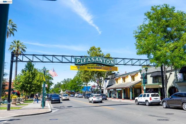 1296 Vintner Way, Pleasanton, CA 94566
