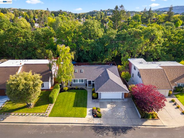 1296 Vintner Way, Pleasanton, CA 94566