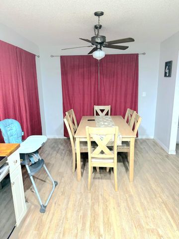 2466 44th Avenue, Vero Beach, FL 32966