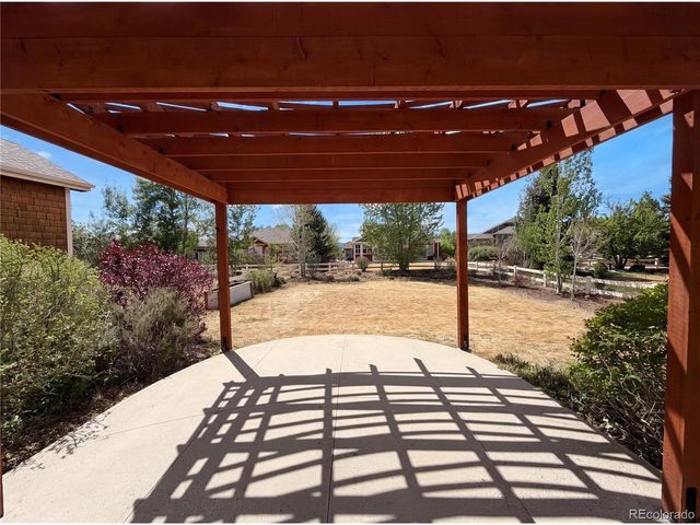 5135 Coral Burst Cir, Loveland, CO 80538