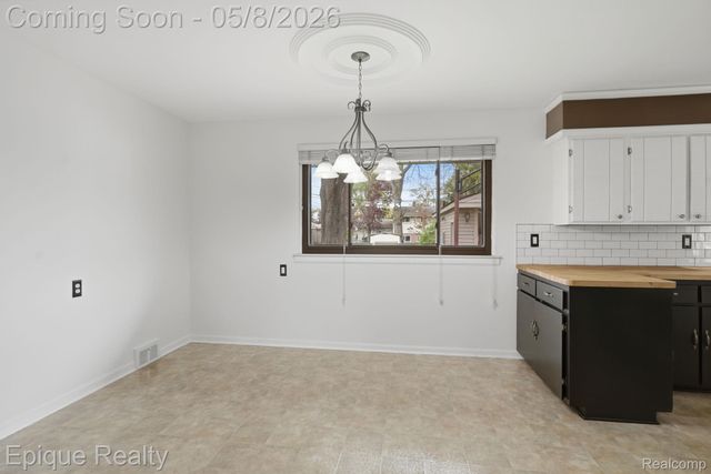 8737 Shannon Drive, Sterling Heights, MI 48314