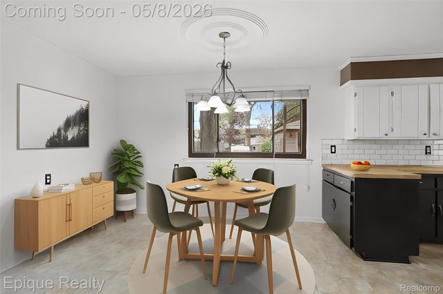 8737 Shannon Drive, Sterling Heights, MI 48314