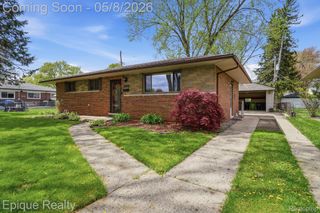 8737 Shannon Drive, Sterling Heights, MI 48314