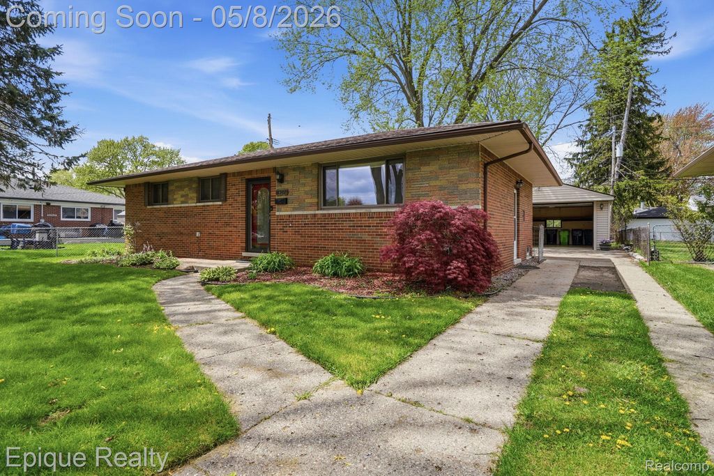 8737 Shannon Drive, Sterling Heights, MI 48314