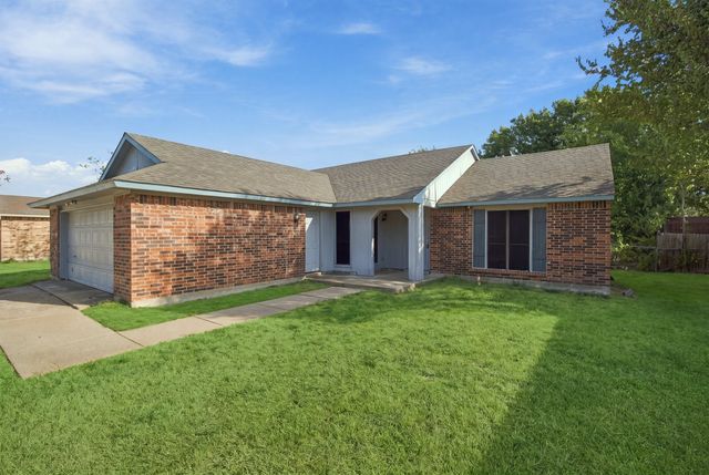 414 Carl C Senter Street, Forney, TX 75126